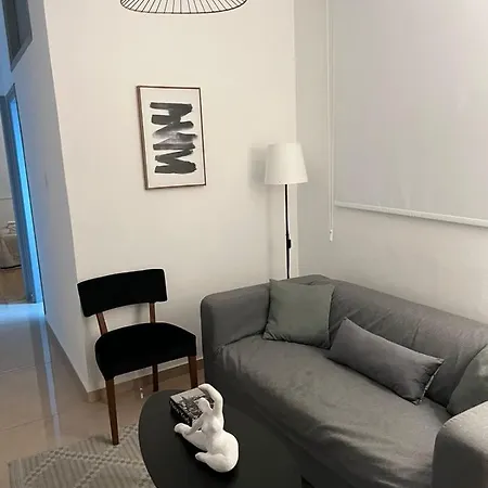 Demetra 1 Bdr Down Town Apartment Nikosia