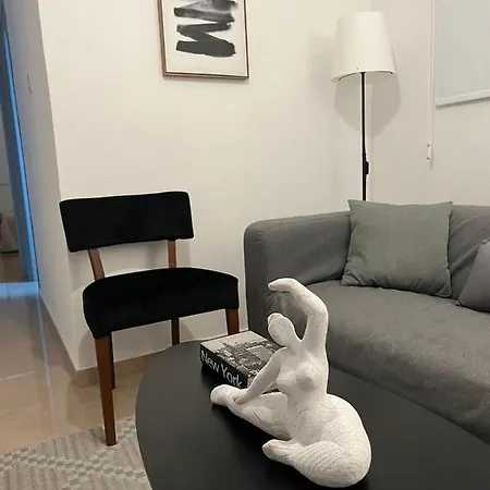Demetra 1 Bdr Down Town By Platform 357 Apartment *