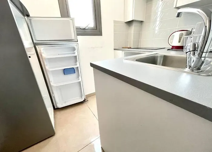 Lägenhet Demetra 1 Bdr Down Town Nicosia