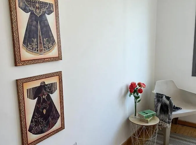 Demetra 1 Bdr Down Town Nicosia